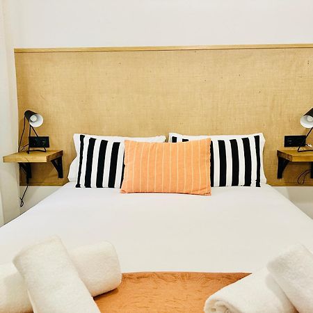 Autentic Boutique Moncloa Madrid Esterno foto