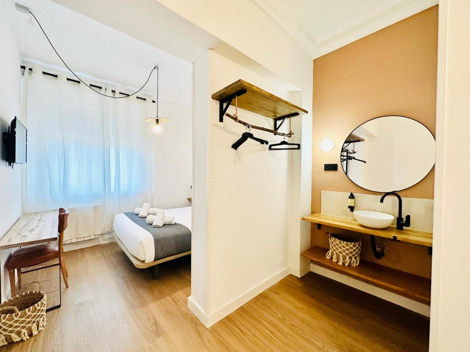 Autentic Boutique Moncloa Madrid Esterno foto